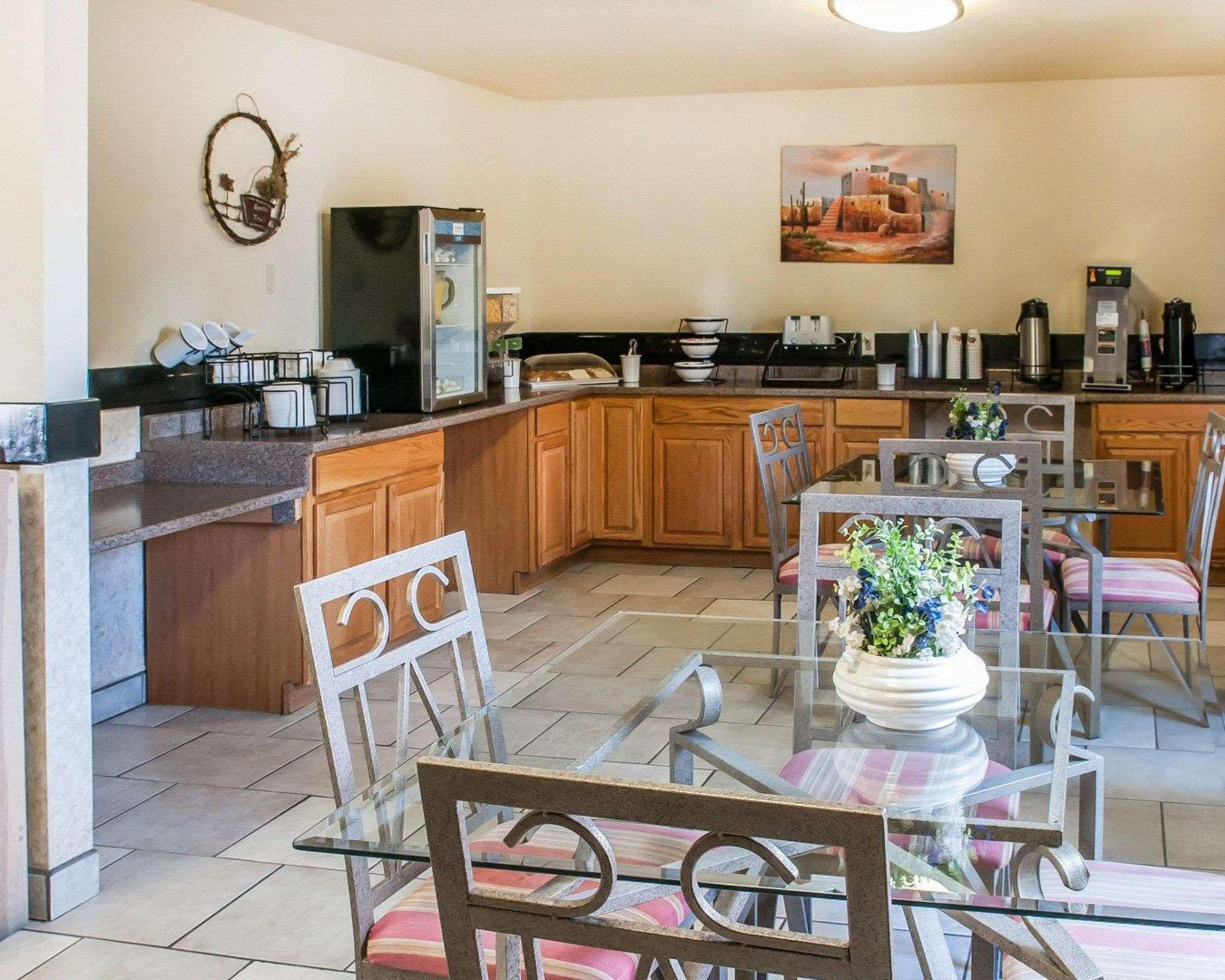 Rodeway Inn Espanola Eksteriør billede