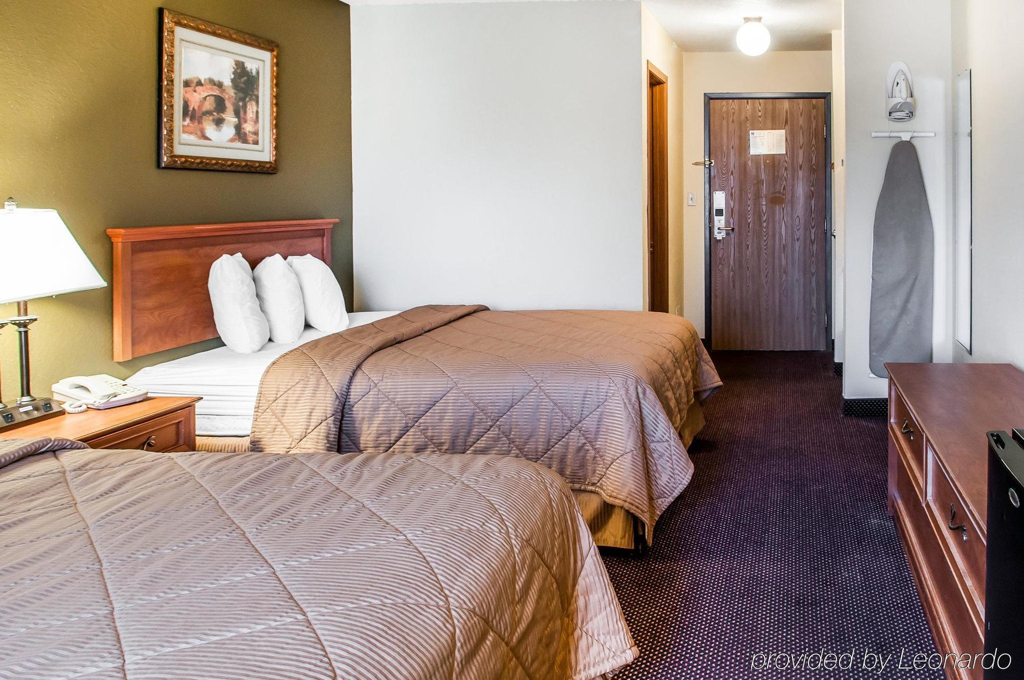 Rodeway Inn Espanola Eksteriør billede